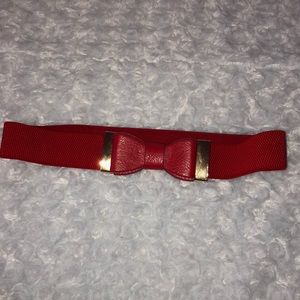 Red bow belt